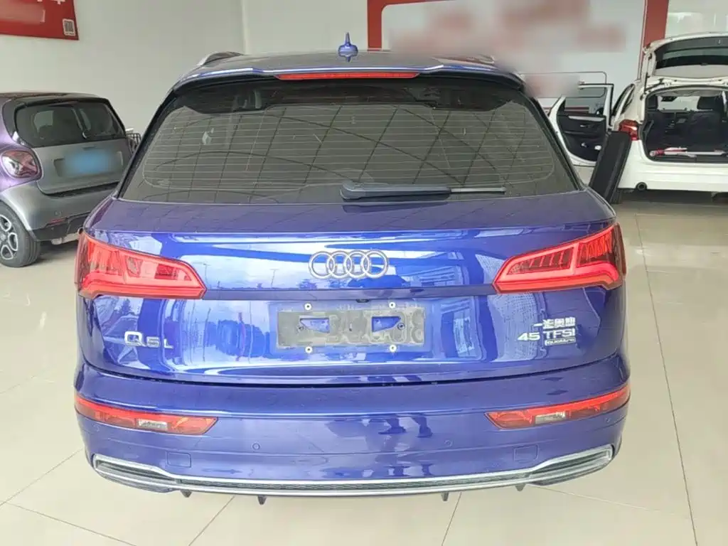 Audi Q5L — миниатюра 6