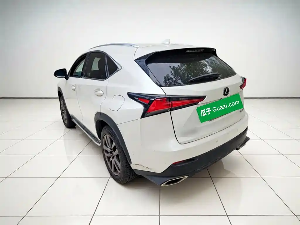 Lexus NX — миниатюра 4