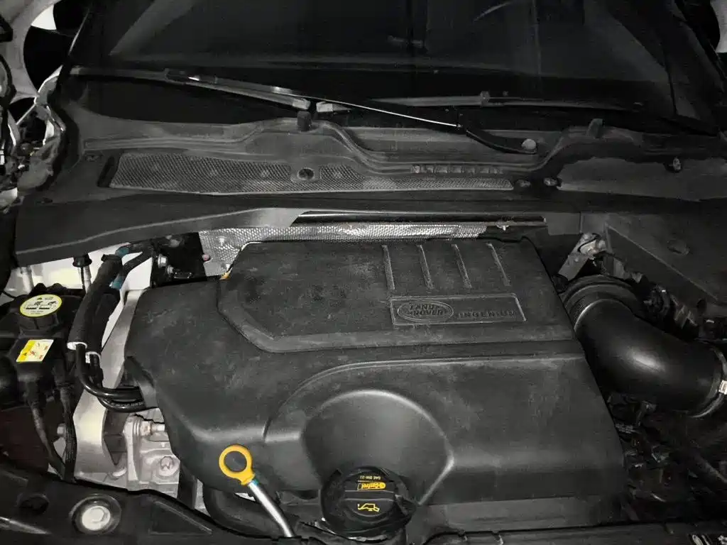 Land Rover Evoque — миниатюра 16