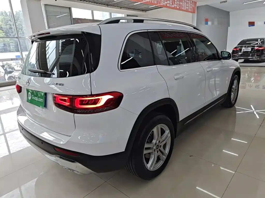 Mercedes-Benz GLB — миниатюра 7