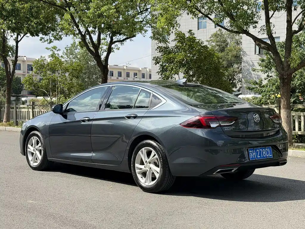 Buick Regal — миниатюра 7