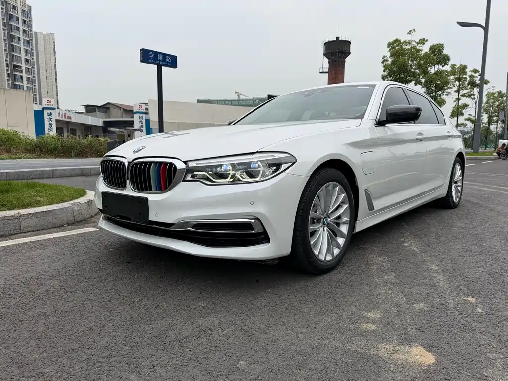 BMW 5 Series New Energy