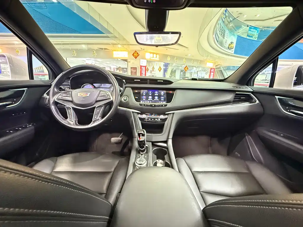 Cadillac XT5 — миниатюра 9