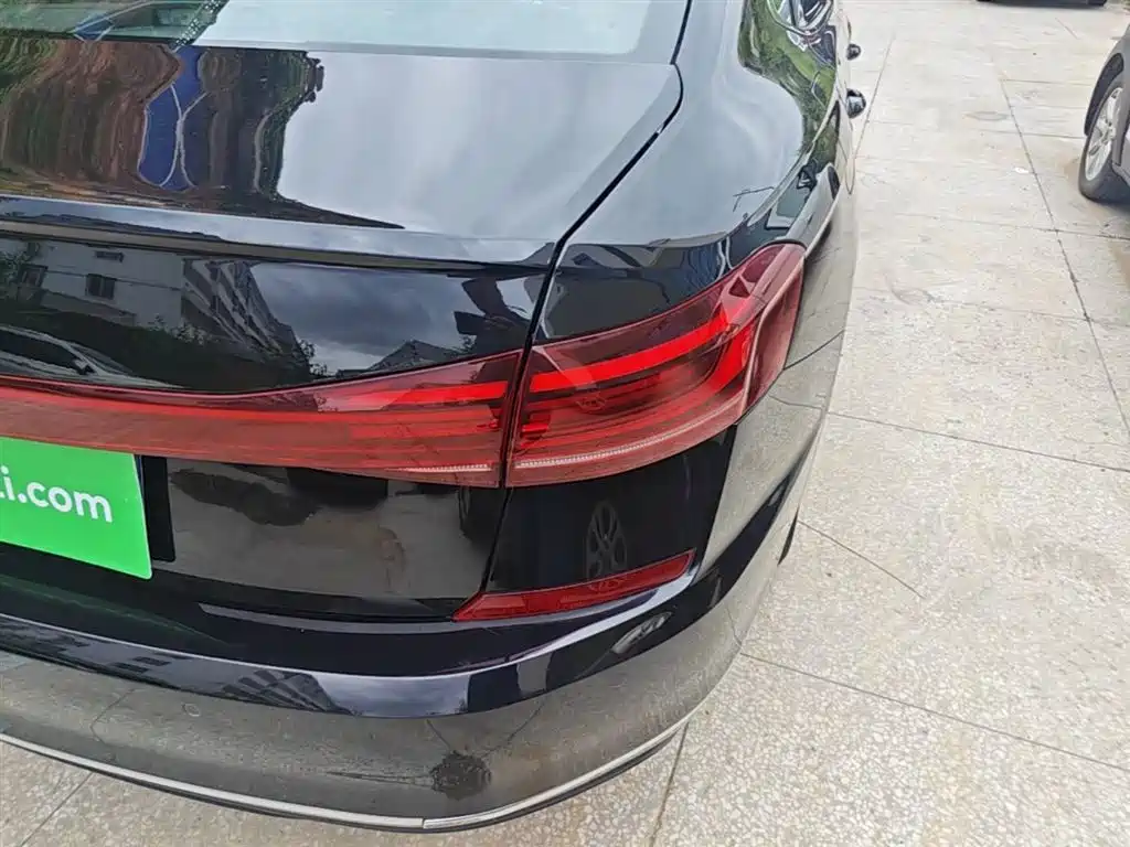 Volkswagen Passat 2025 280TSI