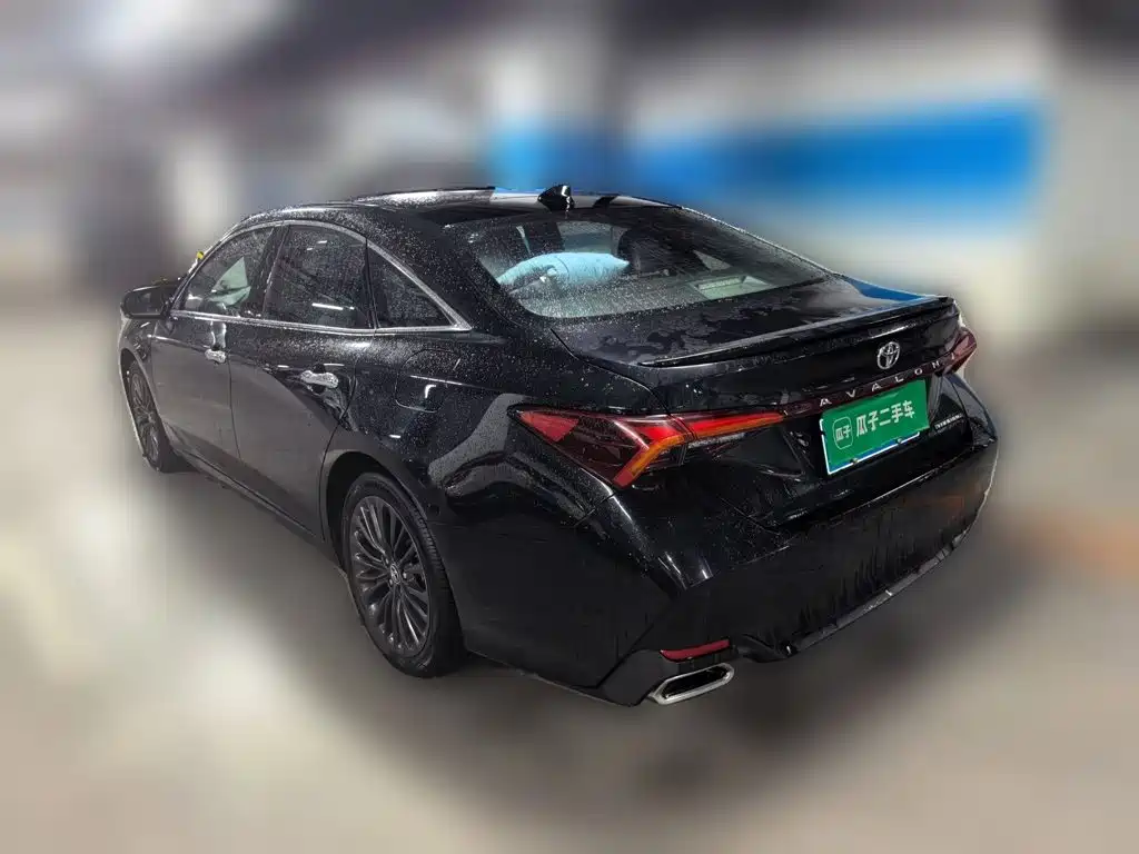 Toyota Avalon — миниатюра 6
