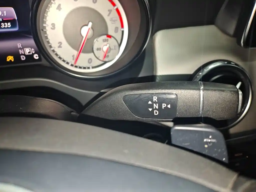 Mercedes-Benz GLA — миниатюра 14