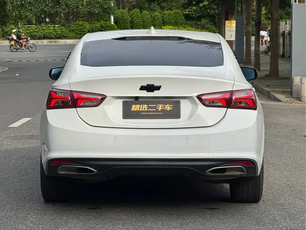 Chevrolet Malibu XL — миниатюра 8