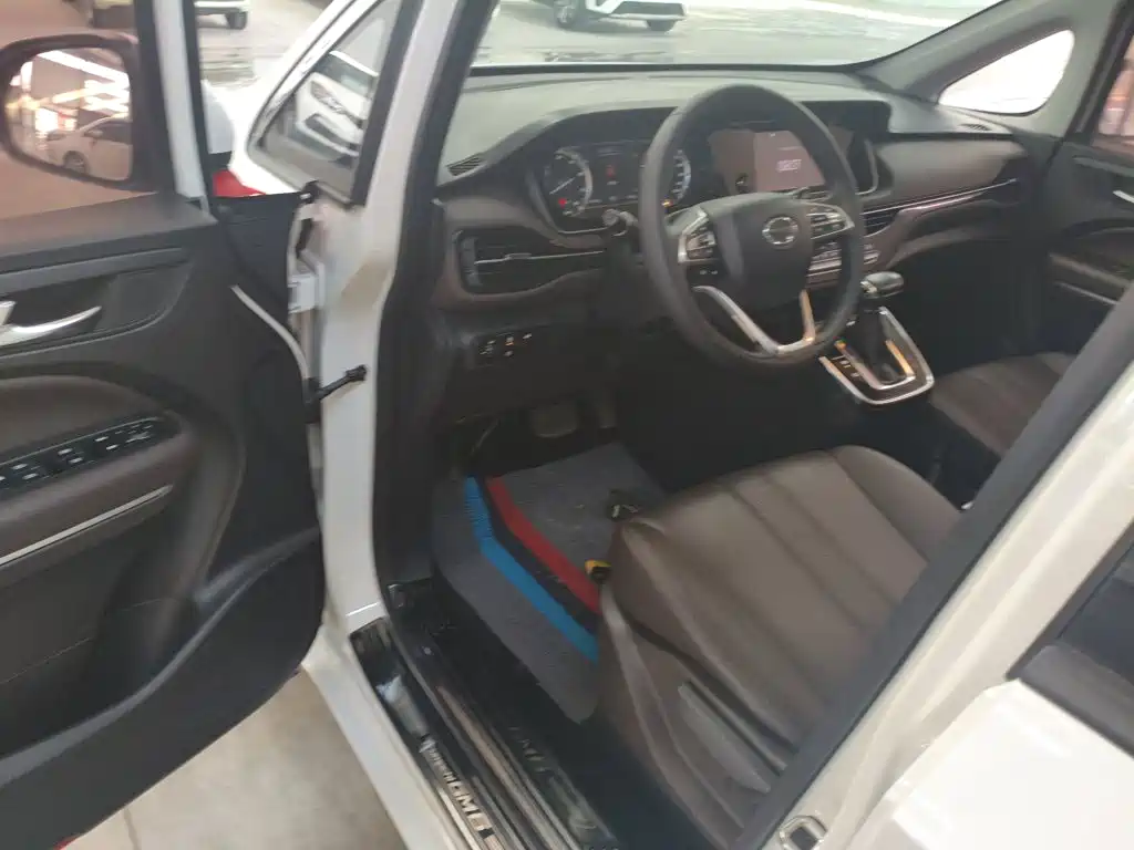 GAC Motor Trumpchi M6 — миниатюра 16