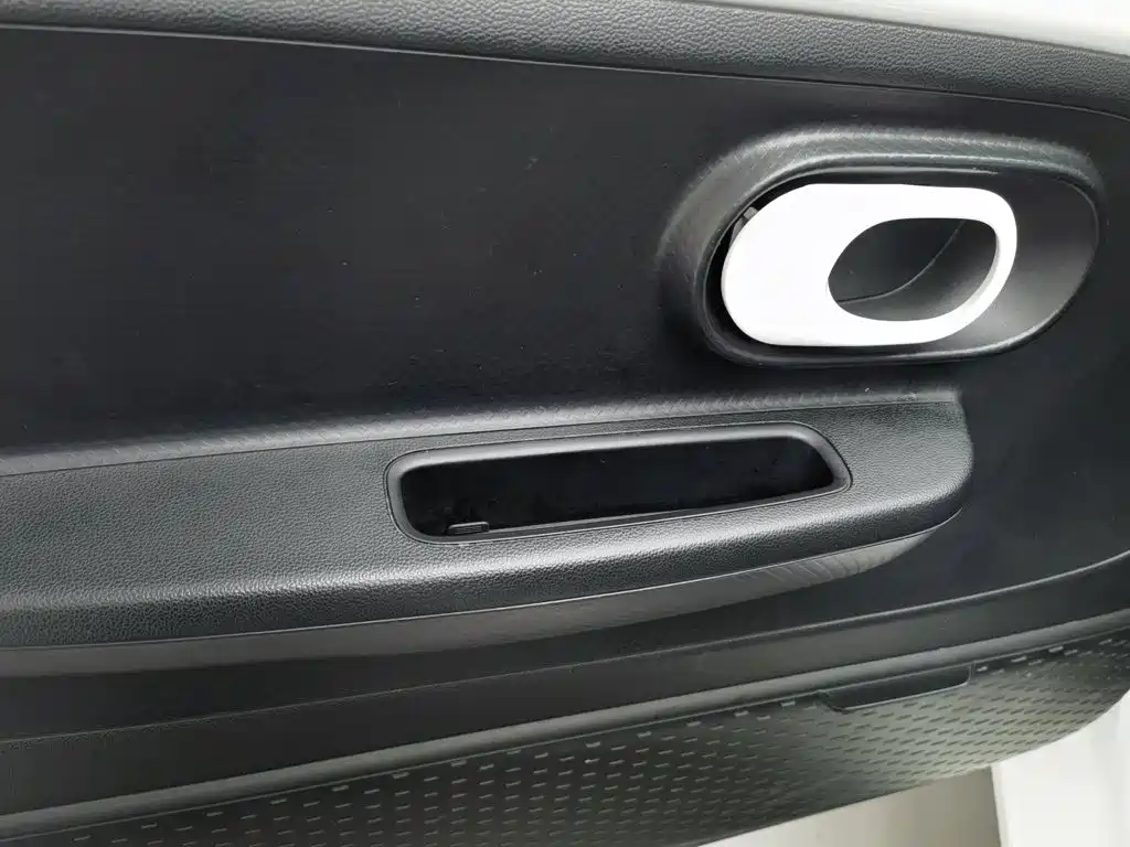 Roewe Clever — миниатюра 9