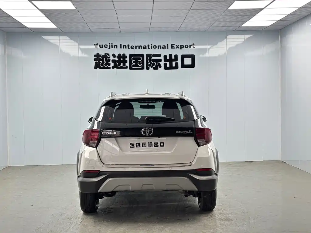 Toyota Yaris L — миниатюра 9