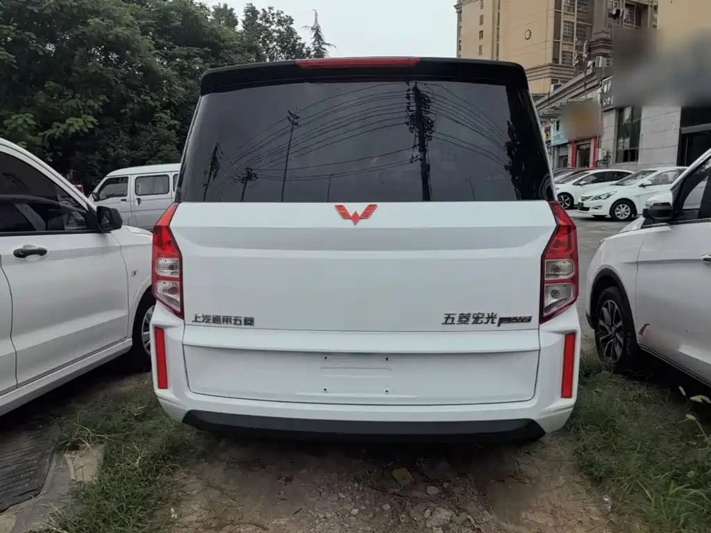 Wuling Hongguang PLUS — миниатюра 6