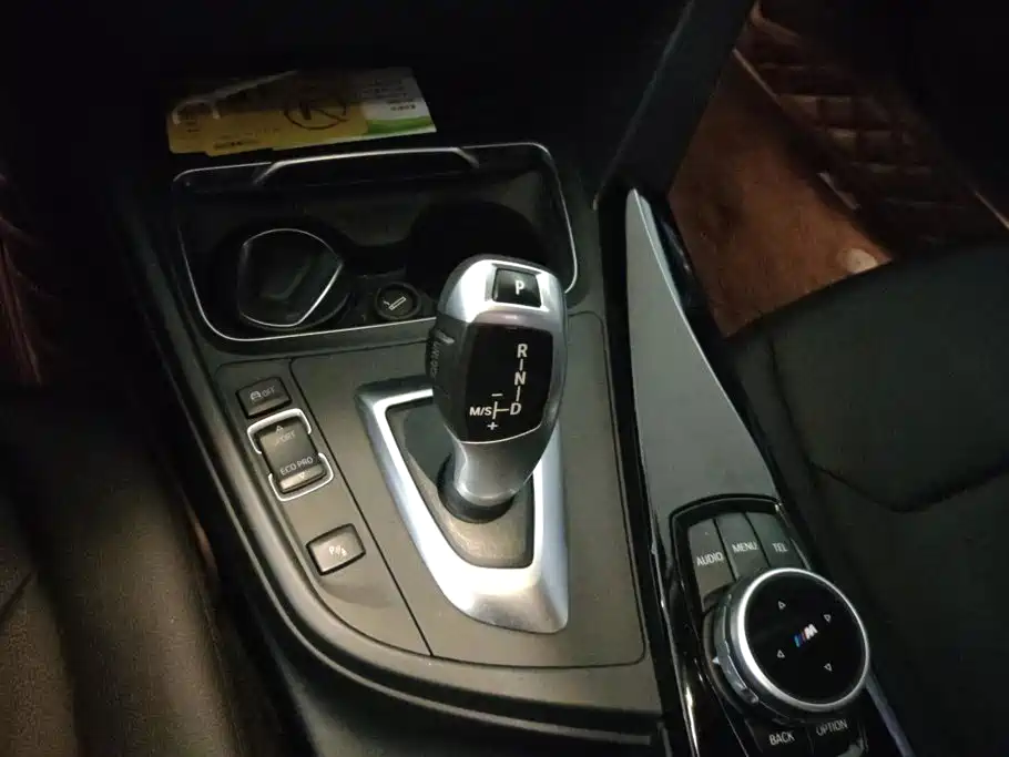 BMW 3 Series — миниатюра 16