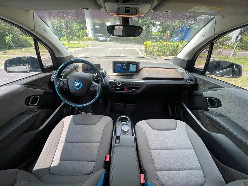 BMW i3 (Import) — миниатюра 22