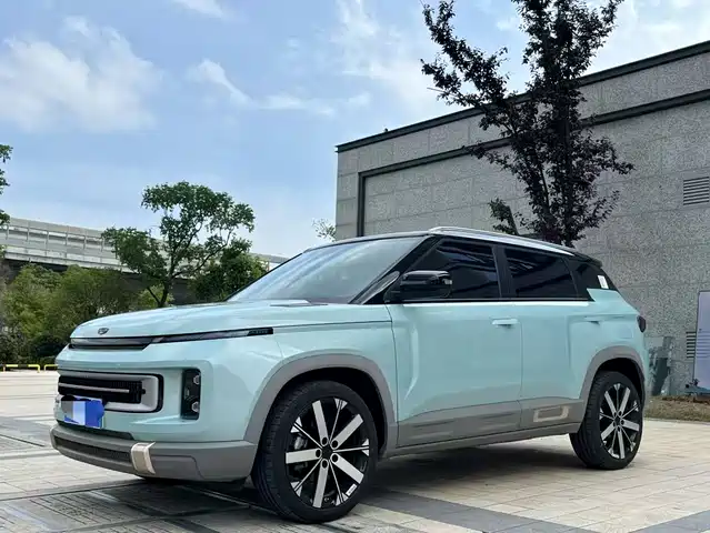 2023 Geely Icon