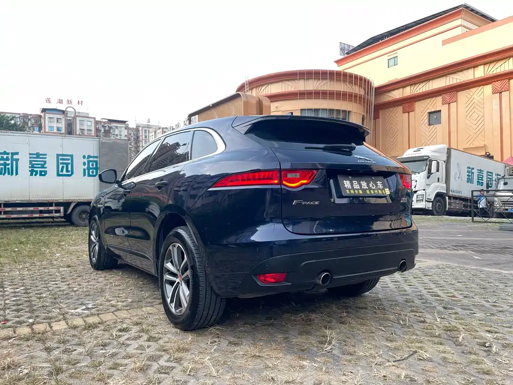 Jaguar F-PACE — миниатюра 4