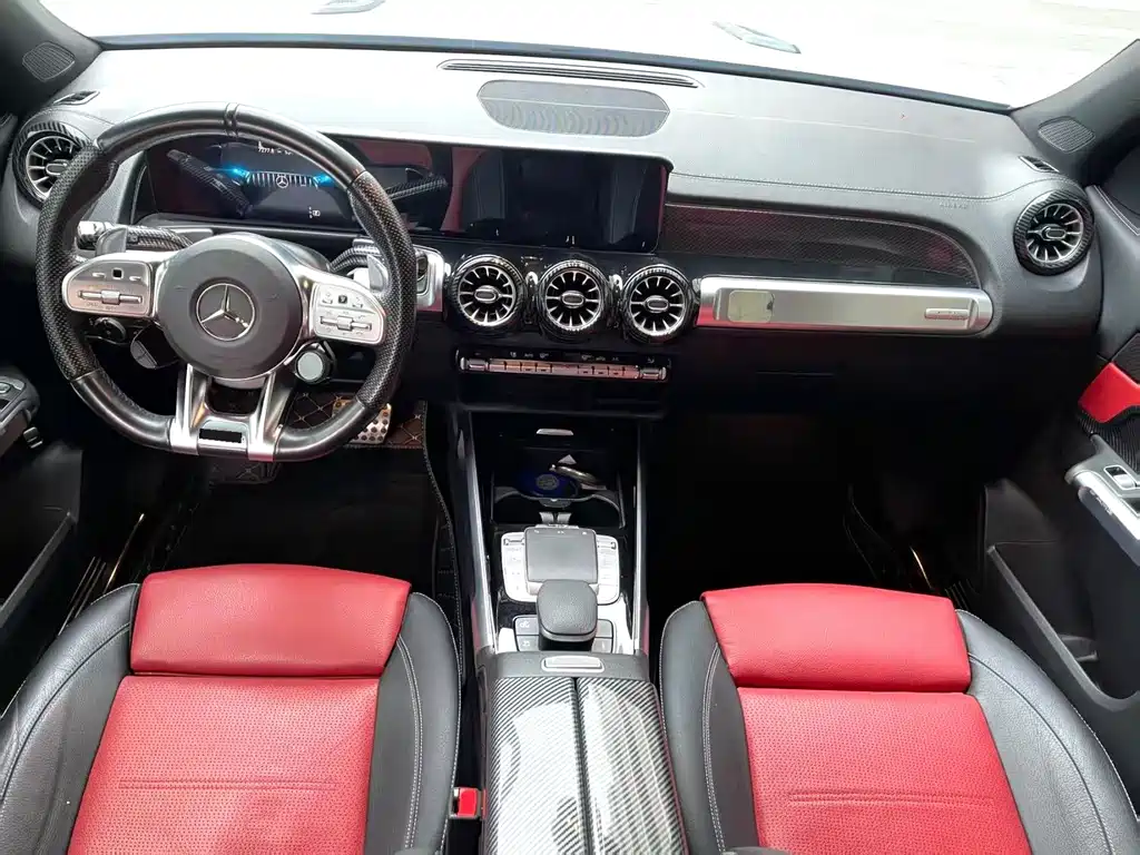 Mercedes-Benz GLB AMG — миниатюра 9
