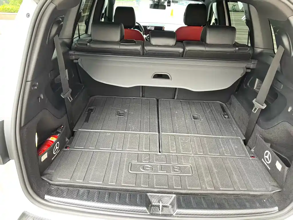 Mercedes-Benz GLB AMG — миниатюра 8