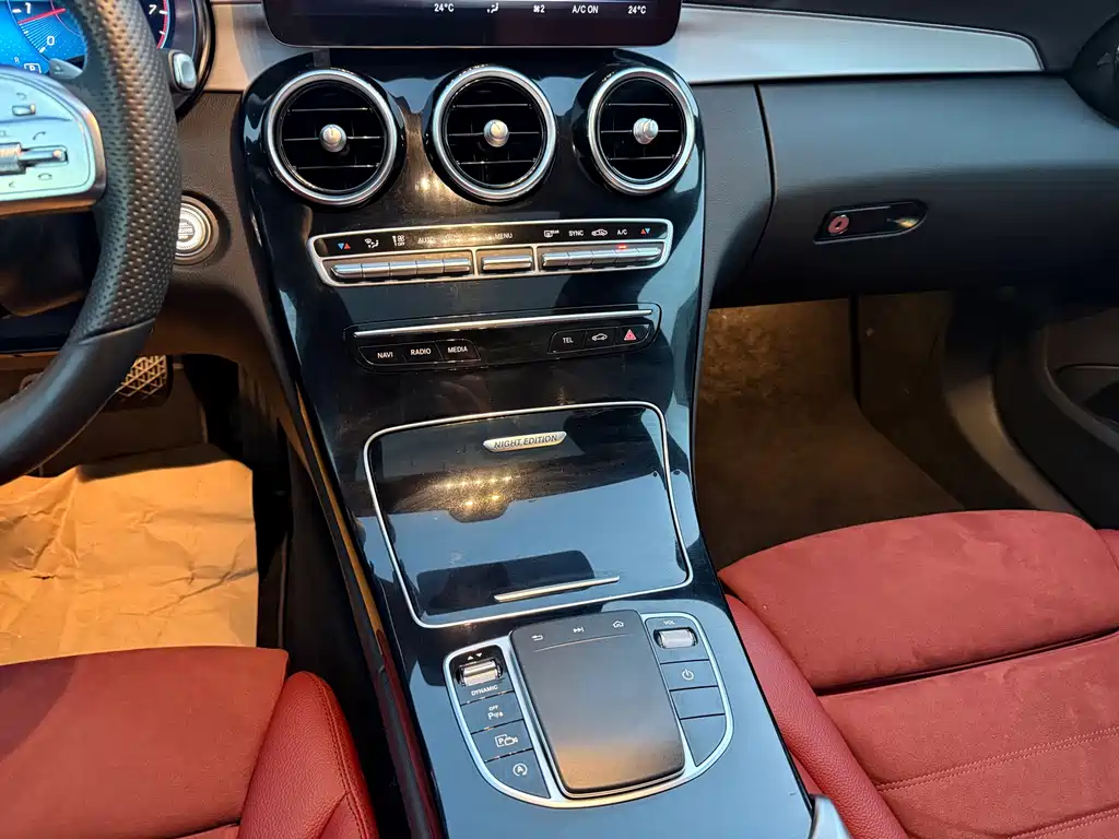 MERCEDES-BENZ C CLASS