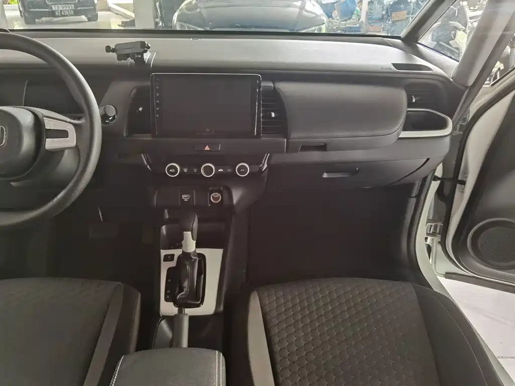 Honda Fit — миниатюра 12