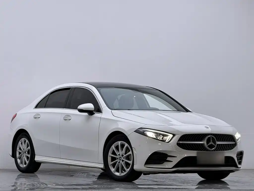 Mercedes-Benz A-Class — миниатюра 8