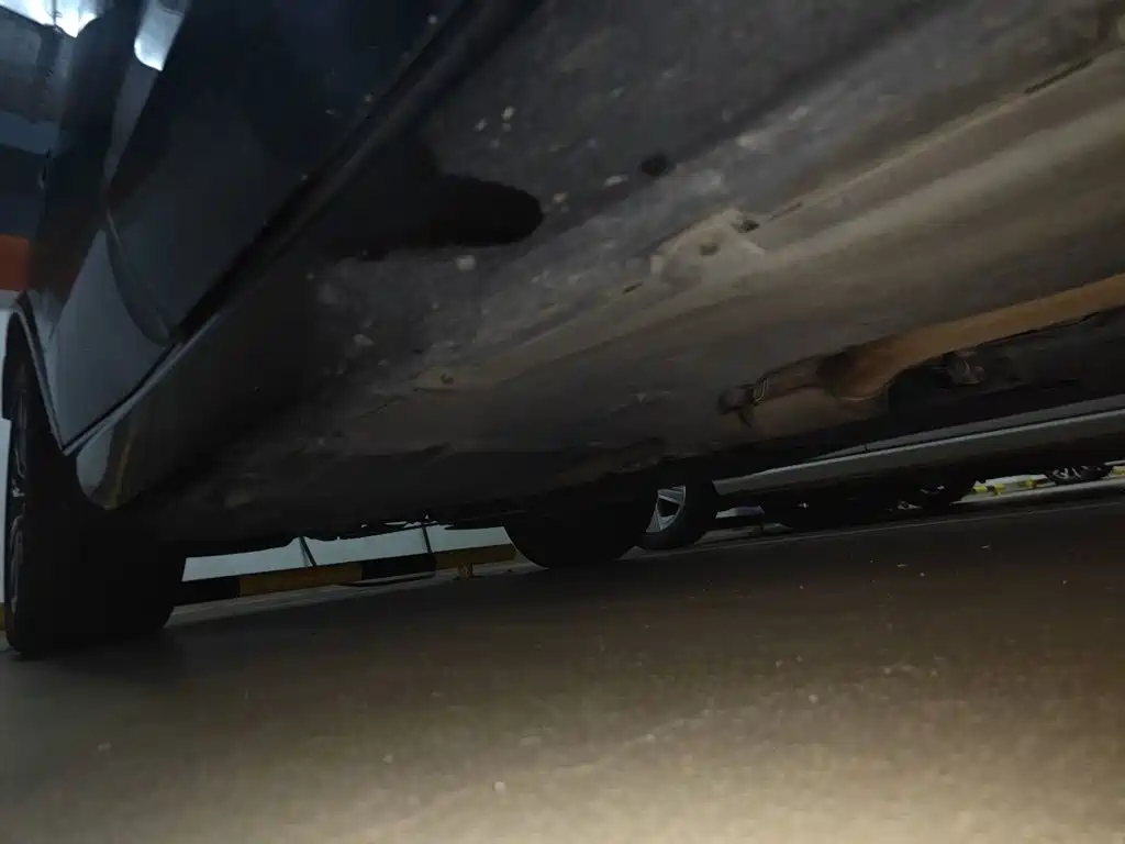 BMW X5 (Import) — миниатюра 16