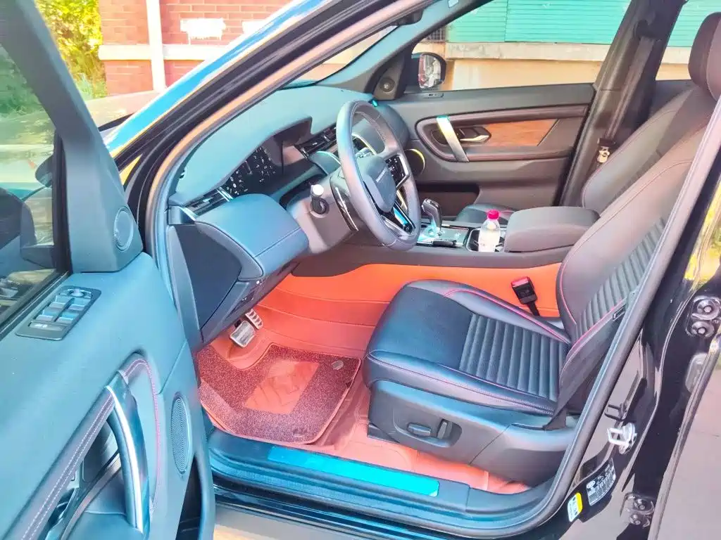 Land Rover Discovery Sport — миниатюра 12