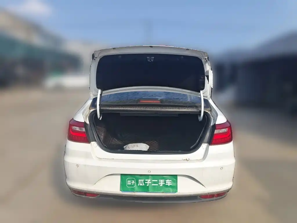 Geely Vision — миниатюра 20