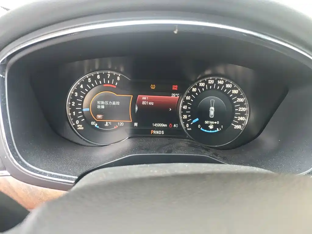 Ford Taurus — миниатюра 8