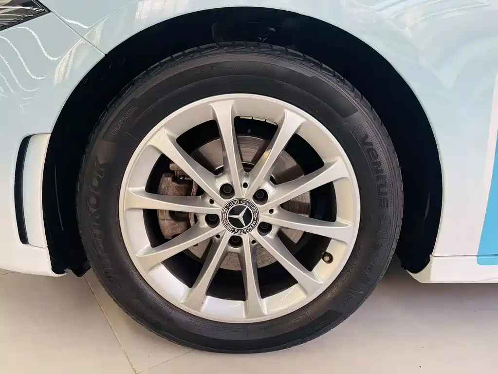 Mercedes-Benz A-Class — миниатюра 3