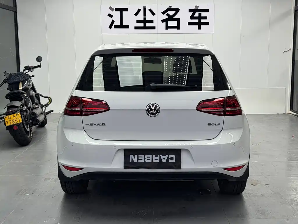 Volkswagen Golf — миниатюра 6