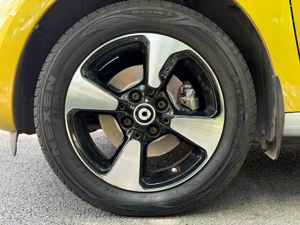 smart Smart Forfour — миниатюра 9