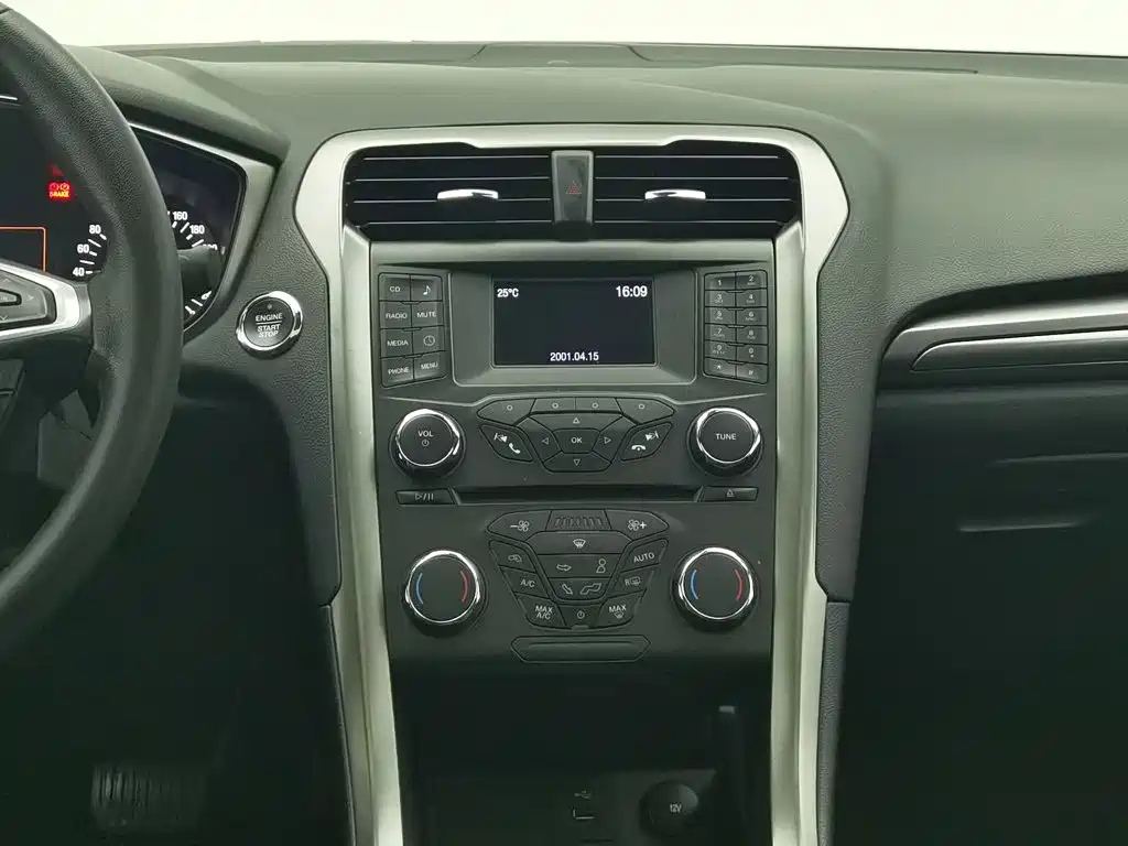 Ford Mondeo — миниатюра 12