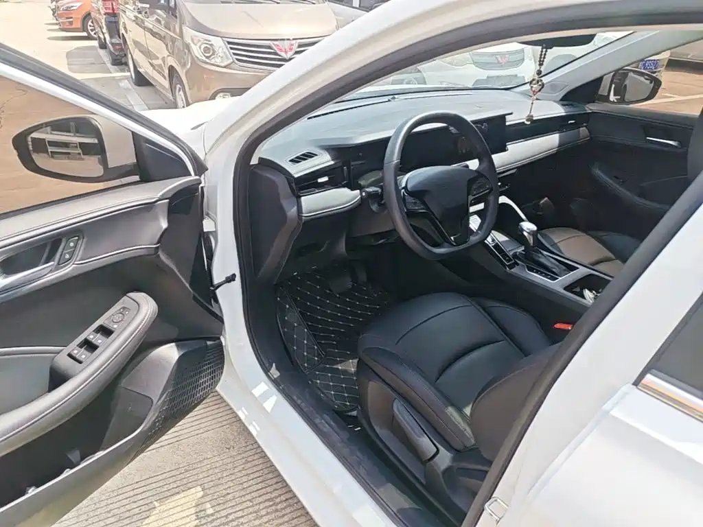 Roewe i5 — миниатюра 16
