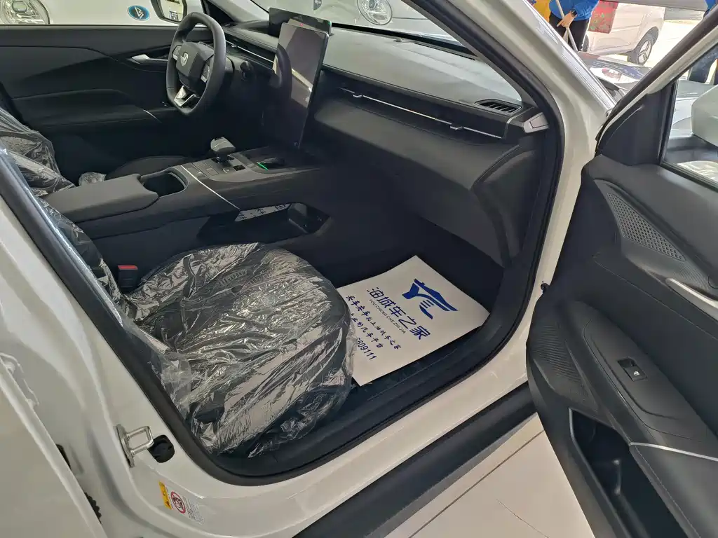Changan Eado — миниатюра 10