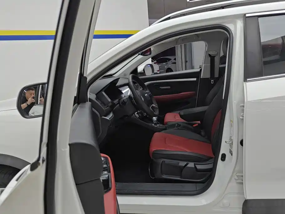Haval H2s — миниатюра 9