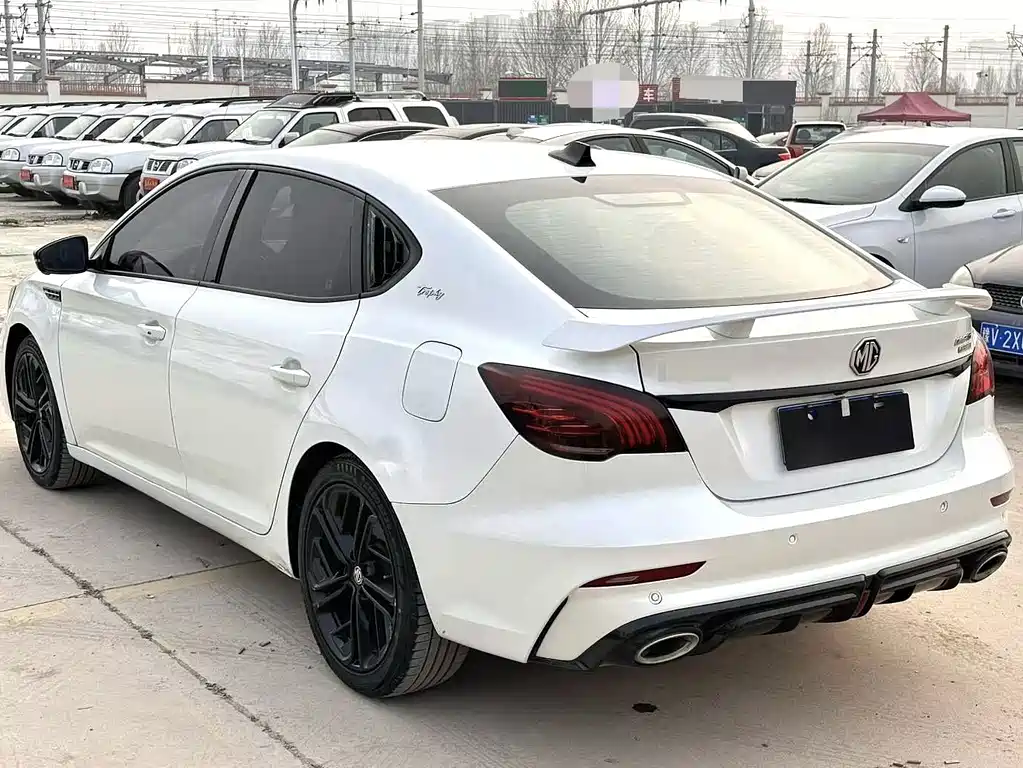 MG MG6 — миниатюра 7