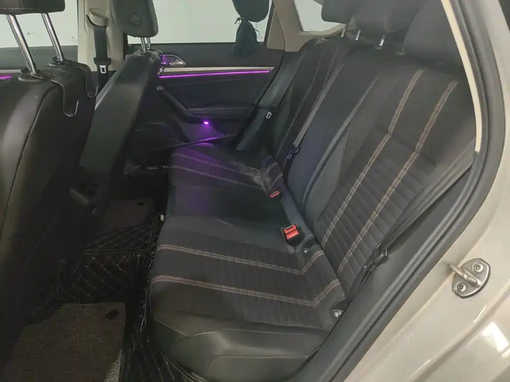 Volkswagen Lavida — миниатюра 17