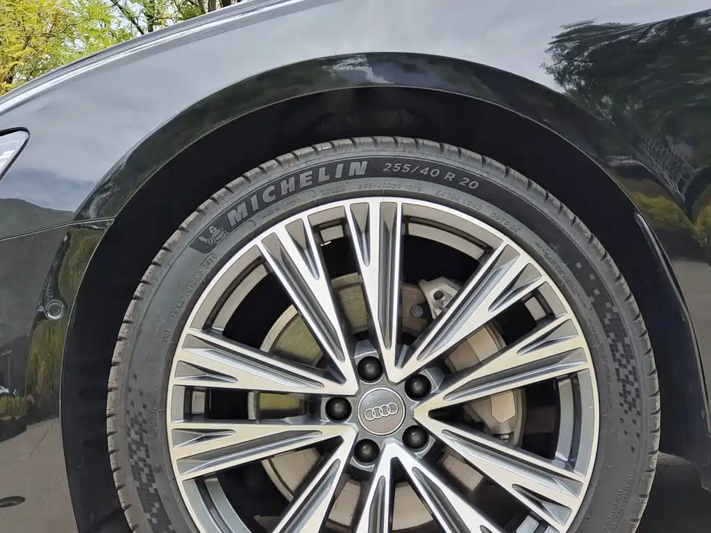 Audi A6L — миниатюра 11