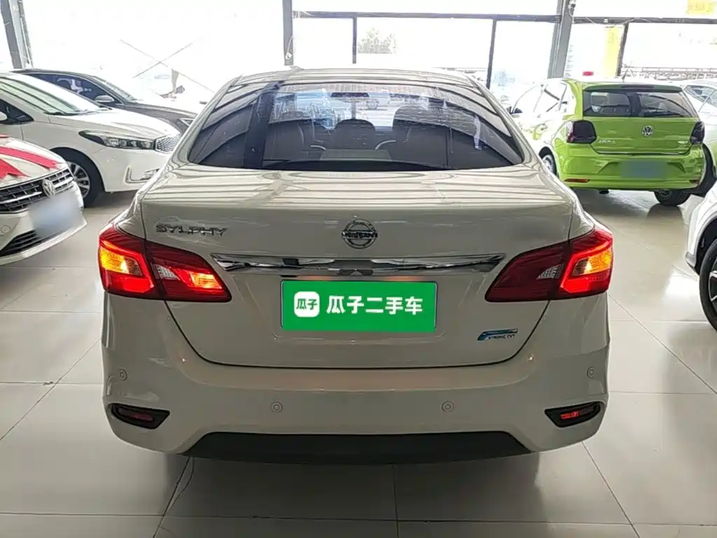 Nissan Sylphy — миниатюра 6