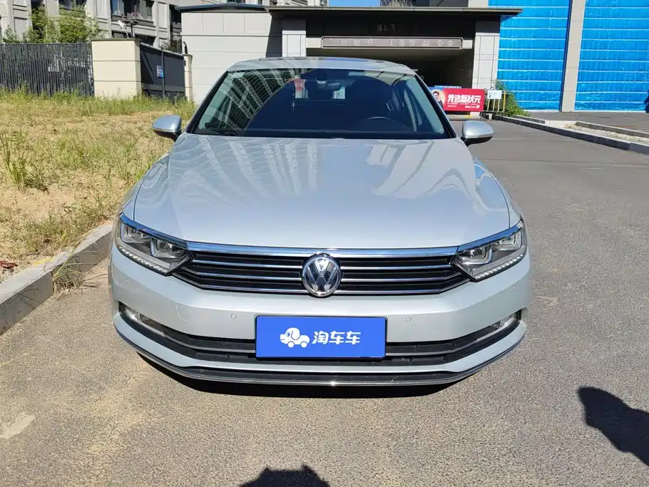 Volkswagen Magotan — миниатюра 2