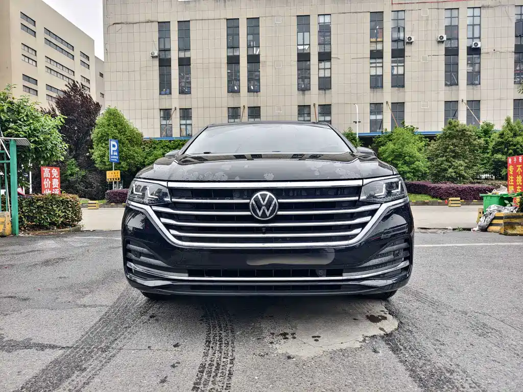 Volkswagen Viloran 2020 330TSI Luxury