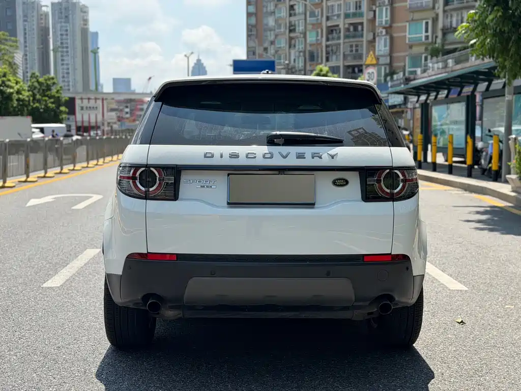 Land Rover Discovery Sport — миниатюра 12