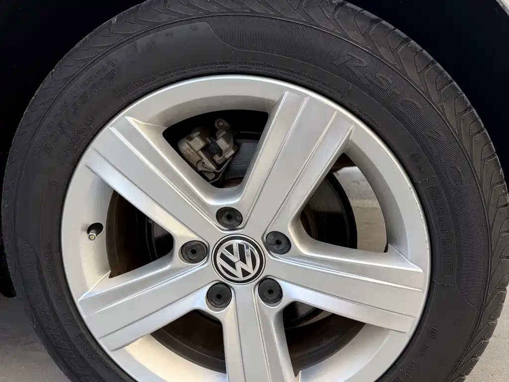 Volkswagen Golf — миниатюра 7