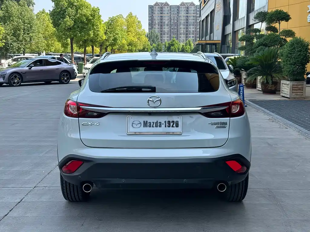 Mazda CX-4 2016 2.5L AT