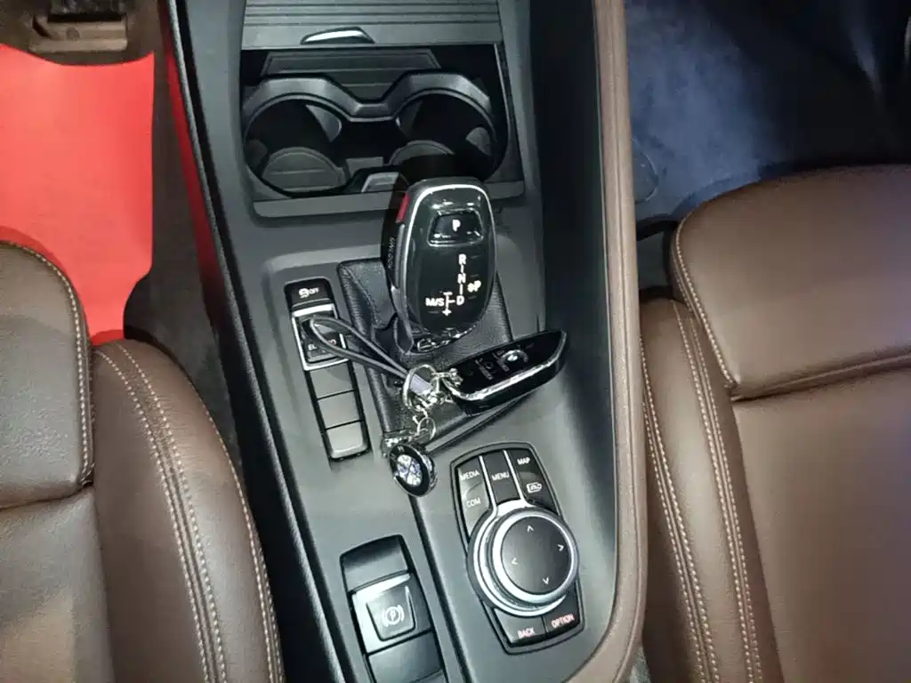 BMW X1 — миниатюра 14