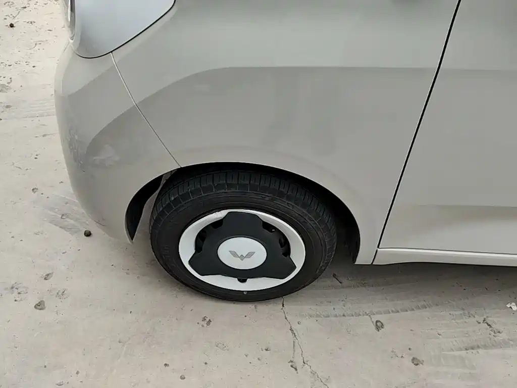 Wuling MINIEV — миниатюра 23