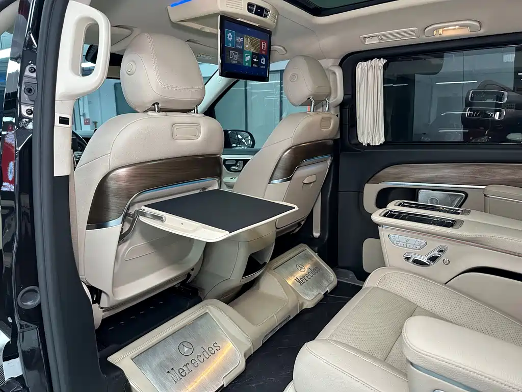 Mercedes-Benz V-Class — миниатюра 15