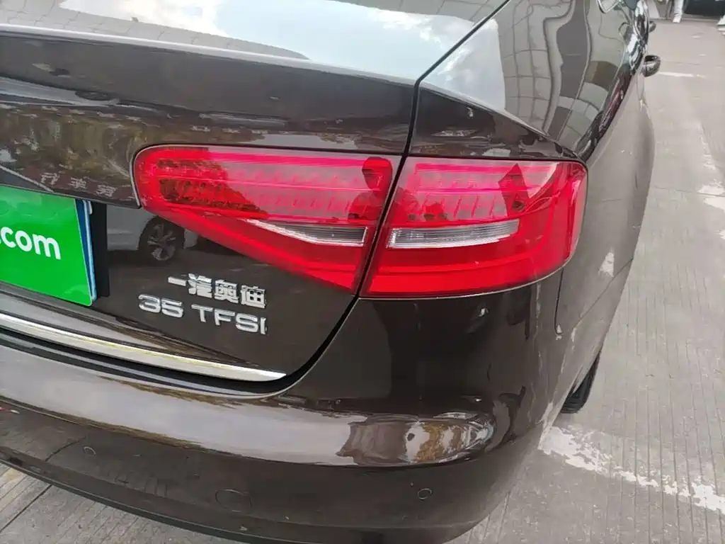 Audi A4L — миниатюра 8