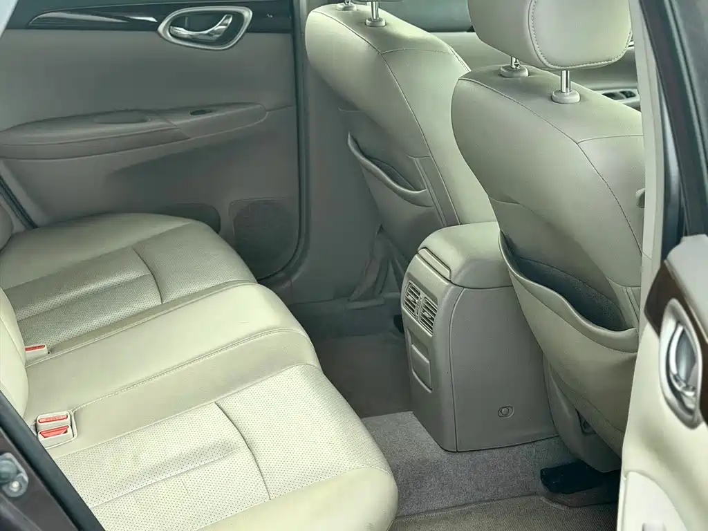 Nissan Sylphy — миниатюра 11