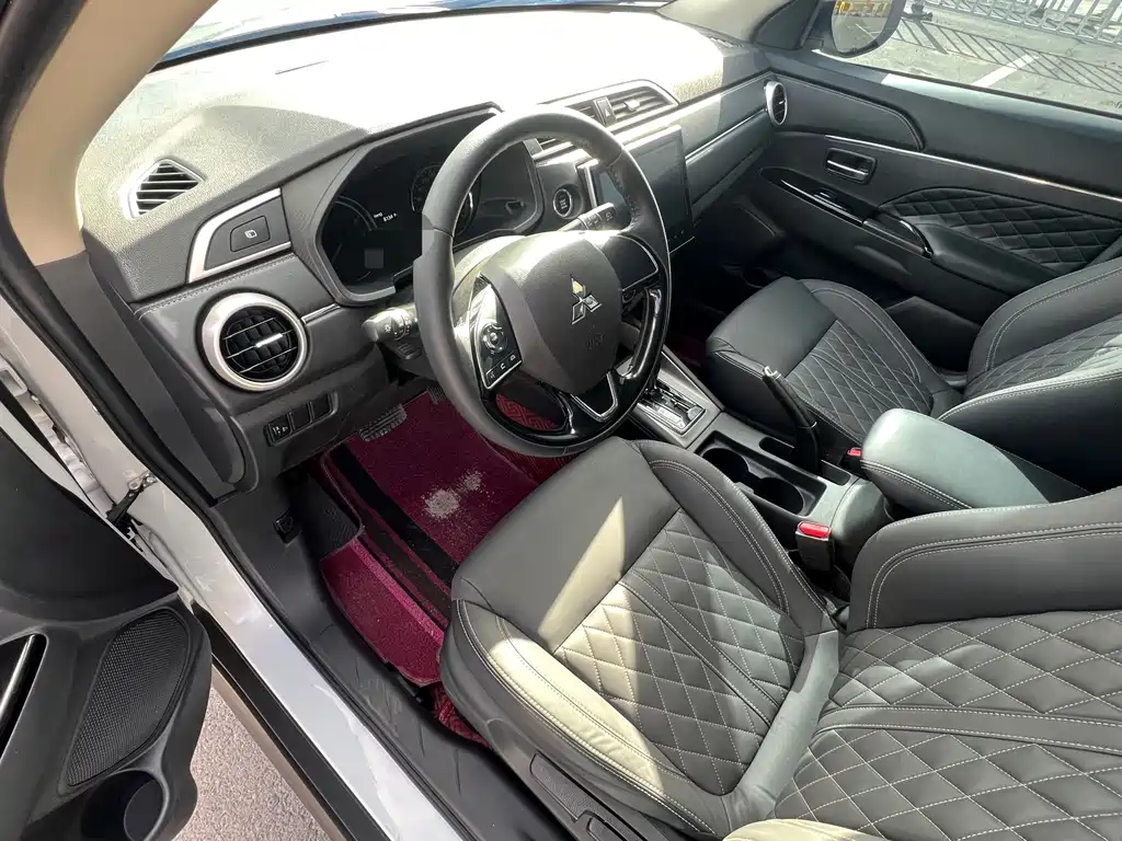Mitsubishi ASX — миниатюра 4